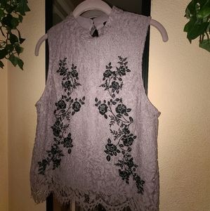 Lavender lace tank top